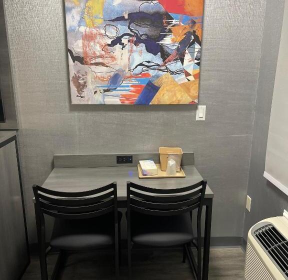 酒店 The Wayne Inn