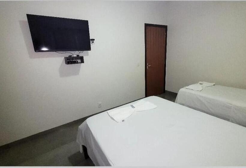 Отель Valentine