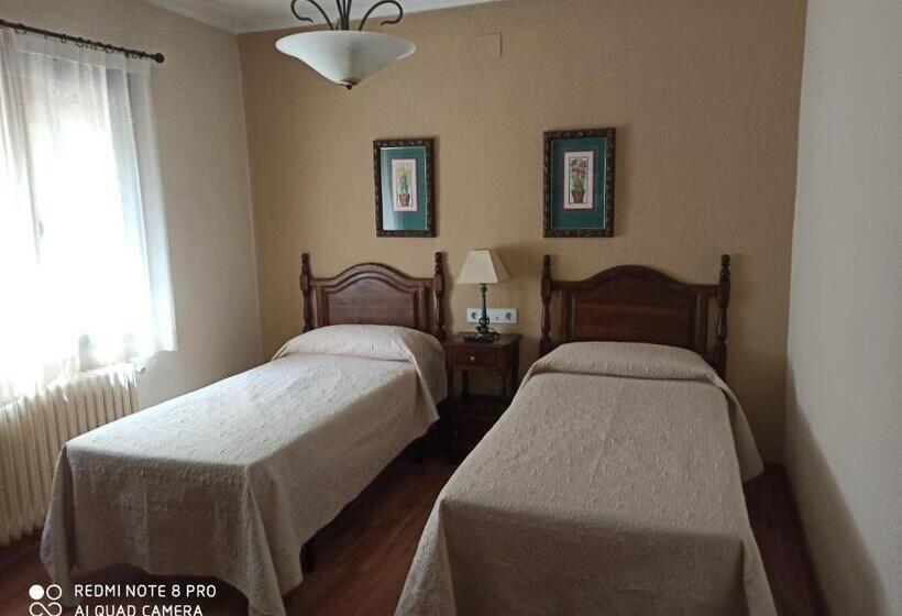 פנסיון Complejo Turistico Los Azores