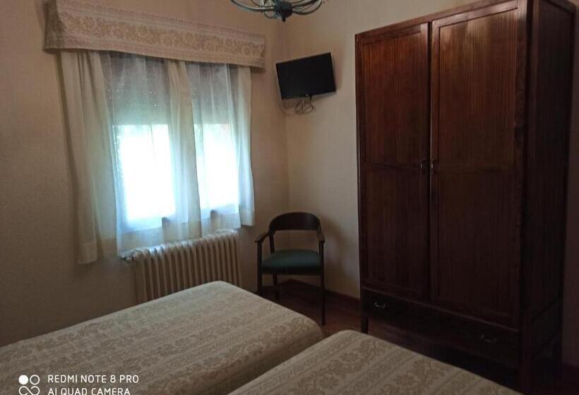 פנסיון Complejo Turistico Los Azores