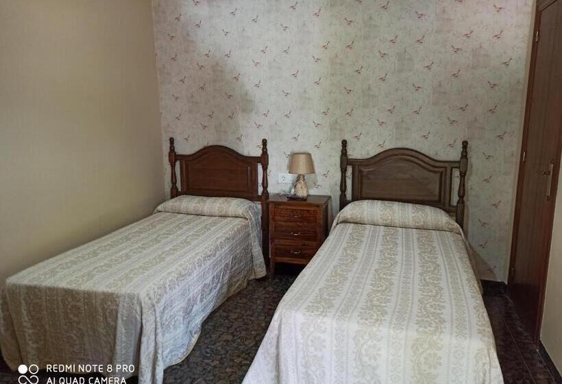 פנסיון Complejo Turistico Los Azores