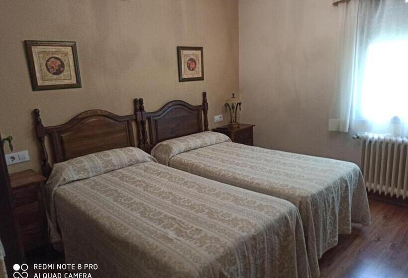 פנסיון Complejo Turistico Los Azores