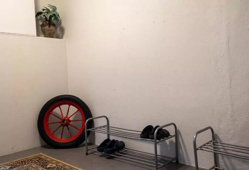 پانسیون Heidi Guesthouse