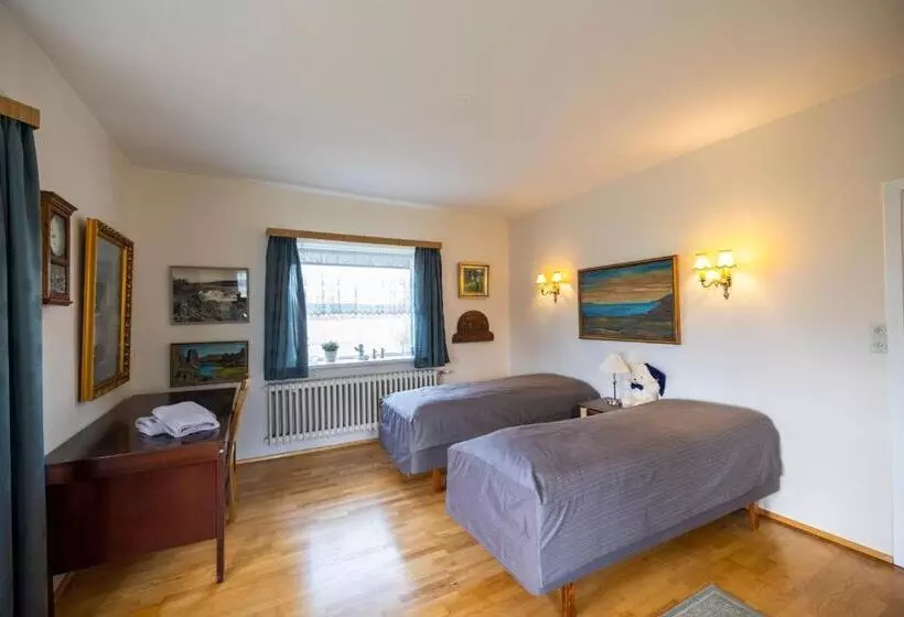 پانسیون Heidi Guesthouse