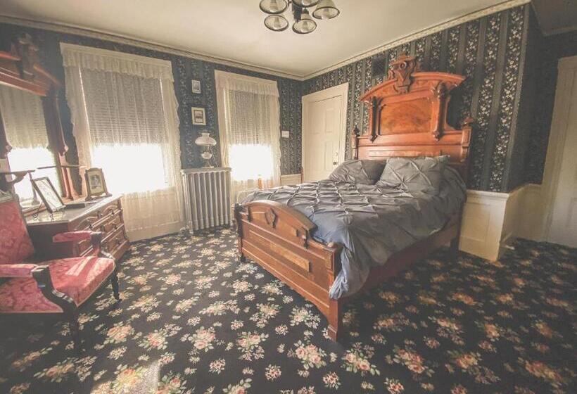 צימר Lizzie Borden House