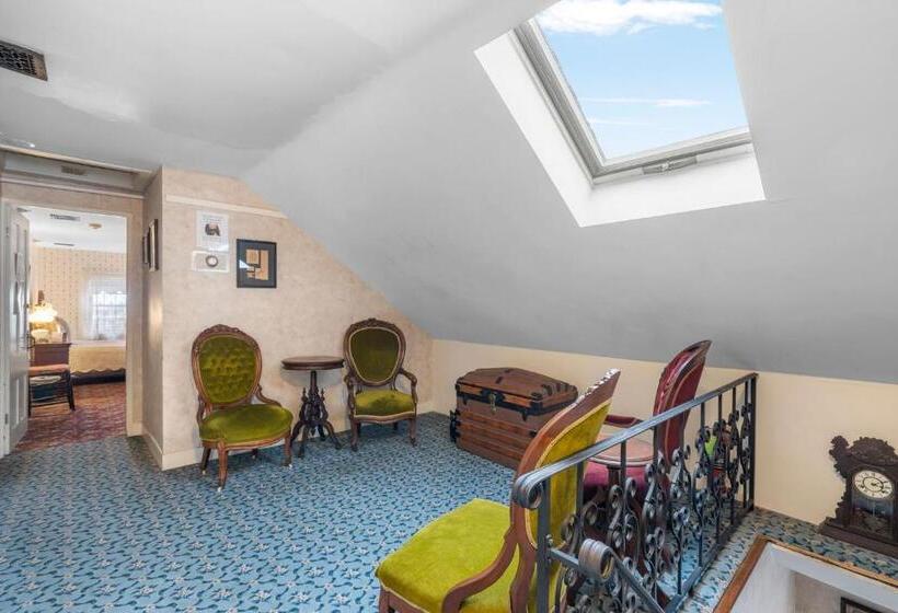 צימר Lizzie Borden House