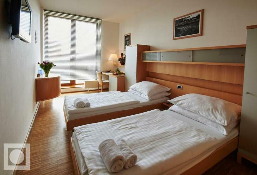 Отель Blue Orange Resort