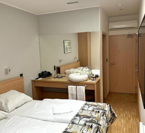 Отель Blue Orange Resort