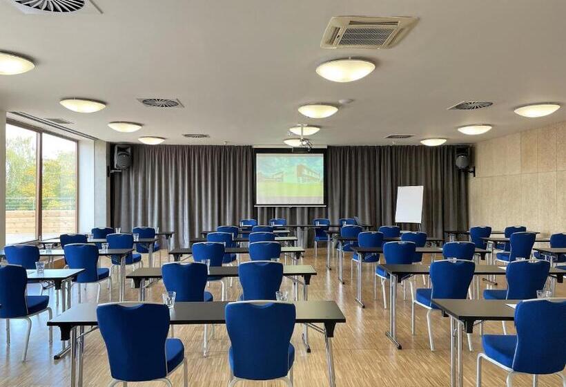 Отель Blue Orange Resort