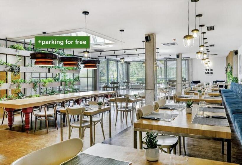 Отель Blue Orange Resort