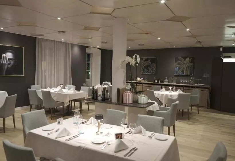 ホテル Boutique Hôtel De L Ecu Vaudois