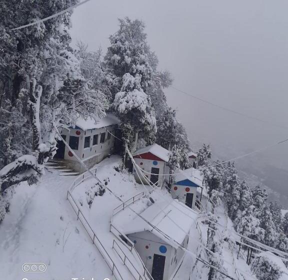 בית מלון כפרי Dev Bhoomi Resort