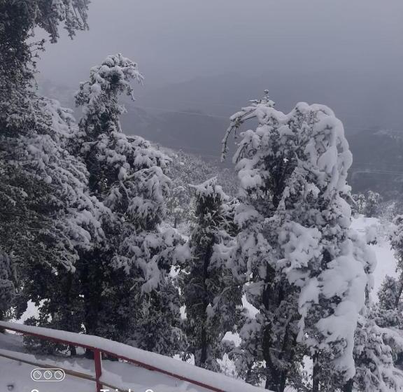 בית מלון כפרי Dev Bhoomi Resort