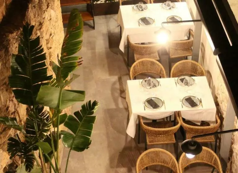 Hotelli Pou By Seaward Suites Only Adults