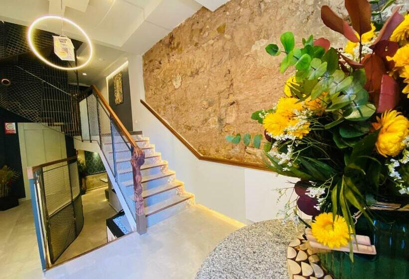 בית מלון כפרי Pou By Seaward Suites Only Adults