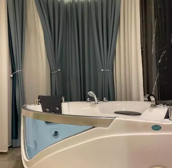 ホテル Qetesia Te Indriti