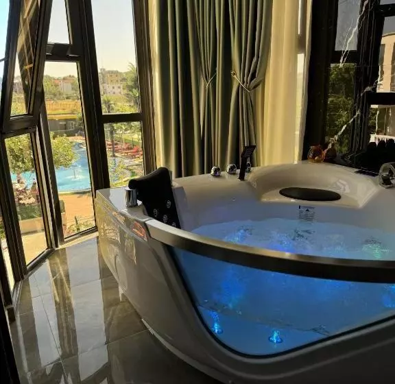 ホテル Qetesia Te Indriti