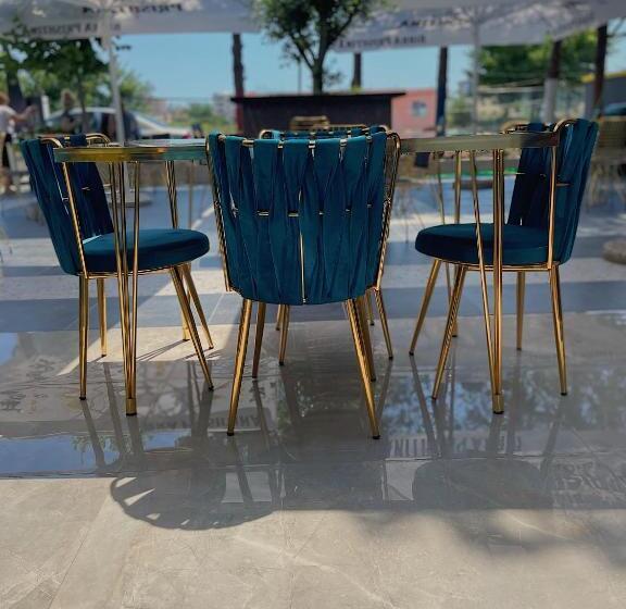 בית מלון כפרי Qetesia Te Indriti