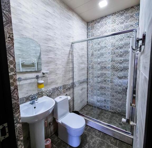 هتل Varga Kvareli