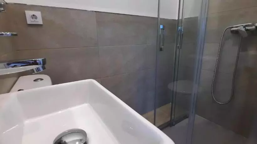 Majatalo Guest House Clarevar