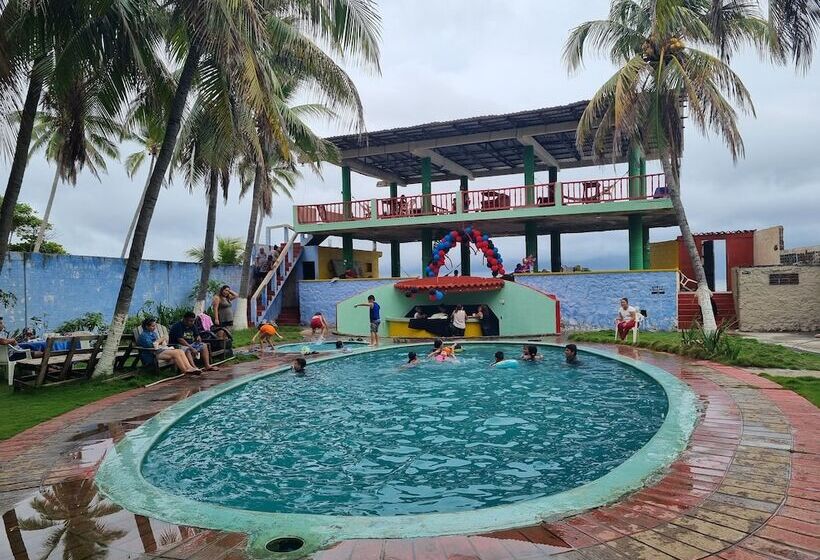 پانسیون Hostal Club Mochilero