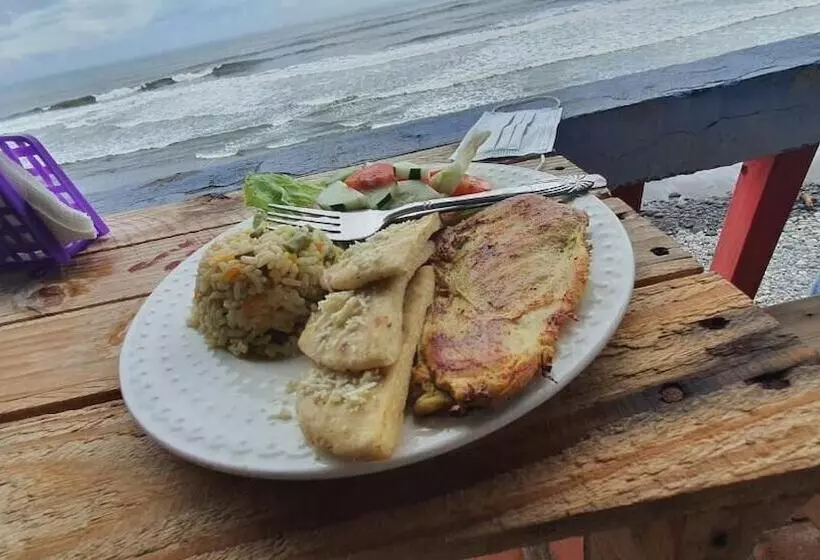 پانسیون Hostal Club Mochilero