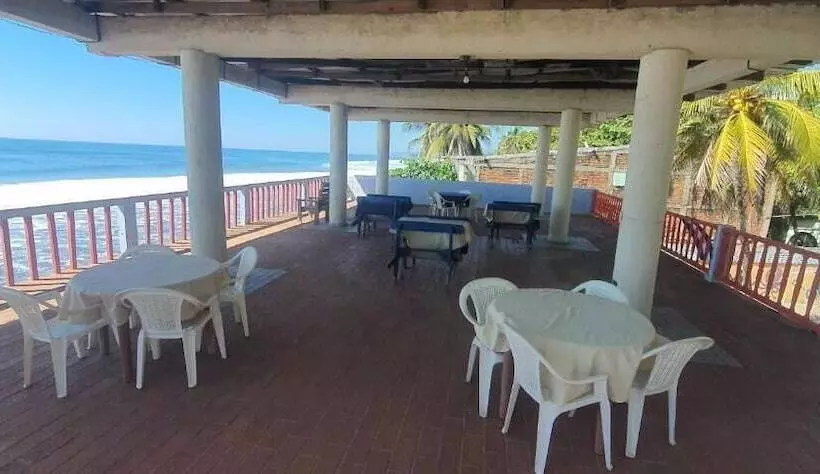 پانسیون Hostal Club Mochilero