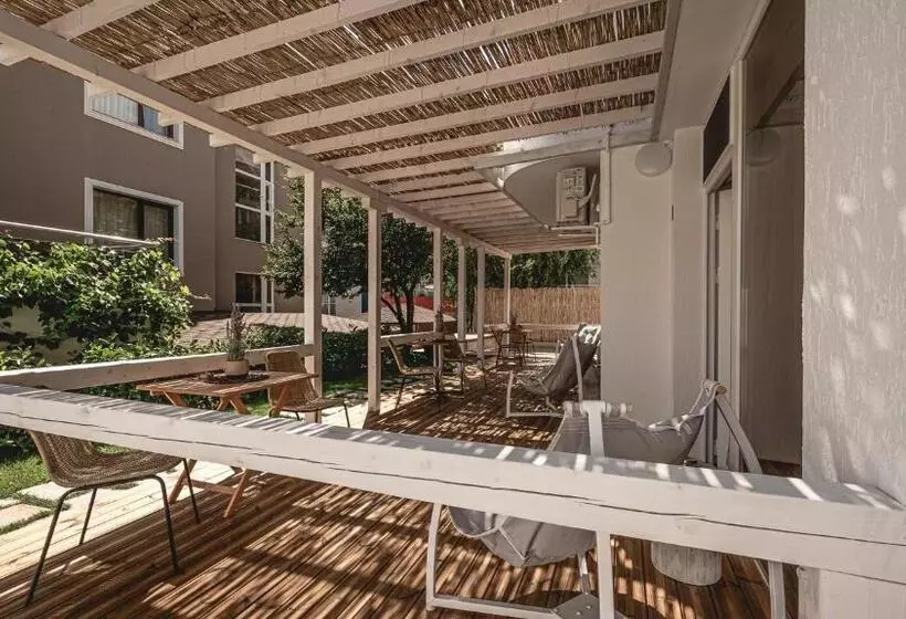 Majatalo La Finca Saint Vlas