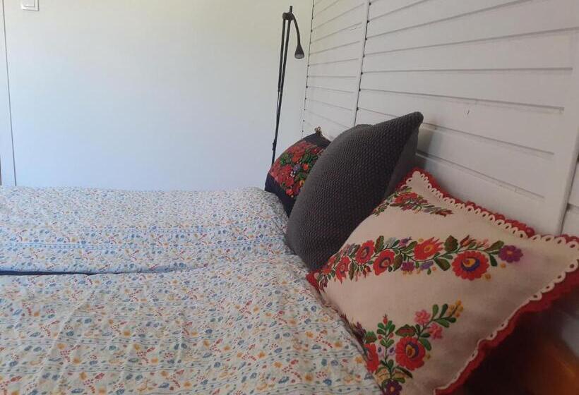 膳宿费 Mákvirág Ház