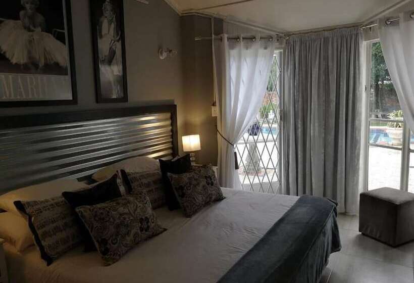 Pension Oh So You Guesthouse