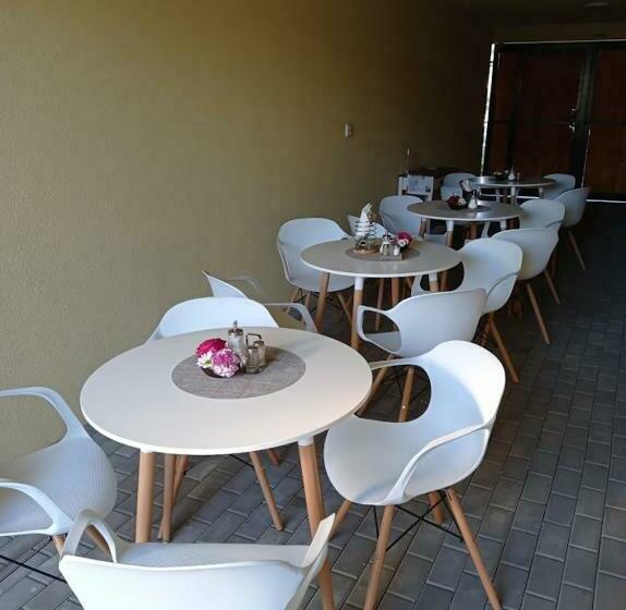 ペンション Penzion Alenka Valtice