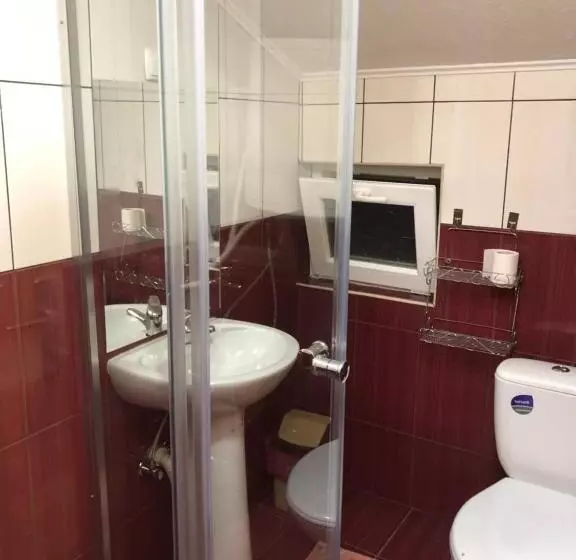 پانسیون Risteski Guest House