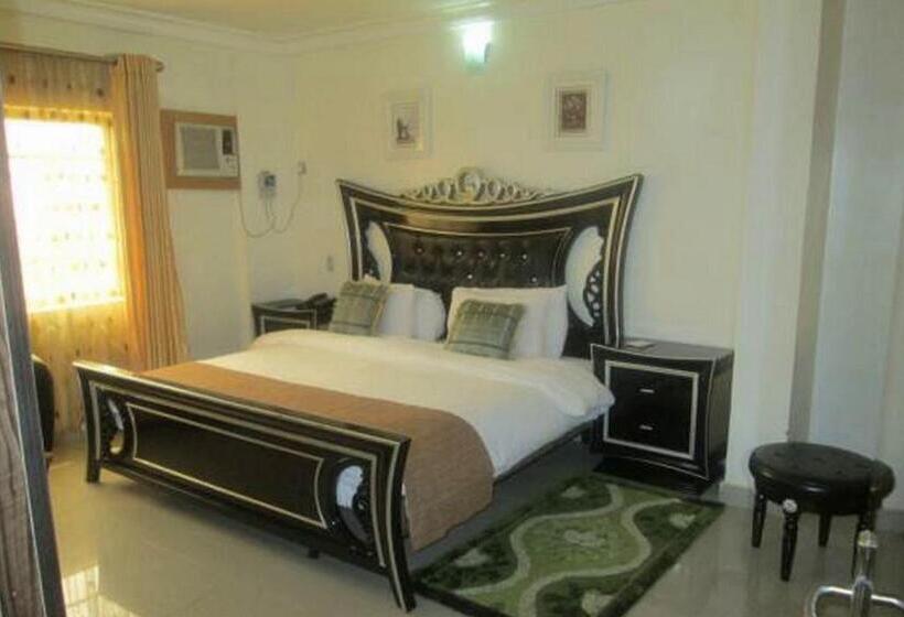 پانسیون Room In Apartment Ayalla Hotel Suites Yenogoa Royal Room