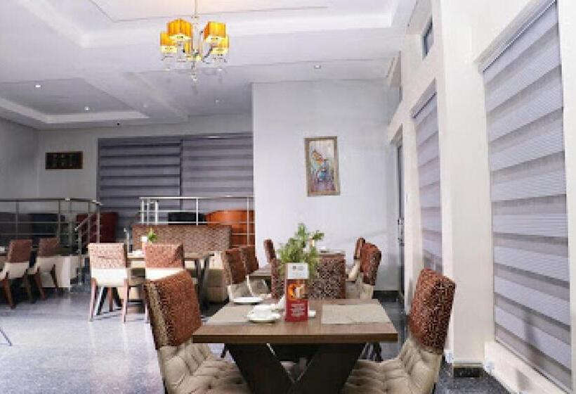 پانسیون Room In Apartment   Best Western Plus Presidential Suite