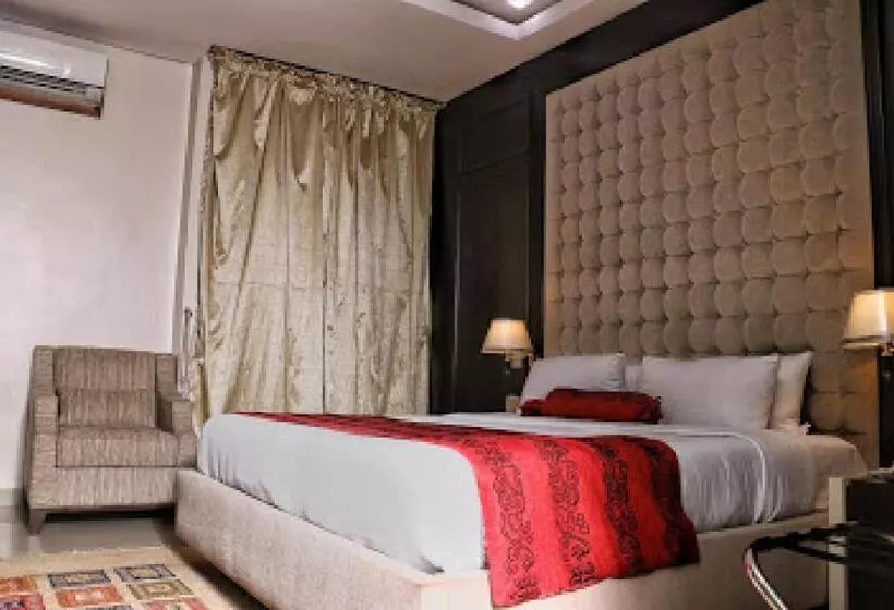 پانسیون Room In Apartment Best Western Plus Presidential Suite