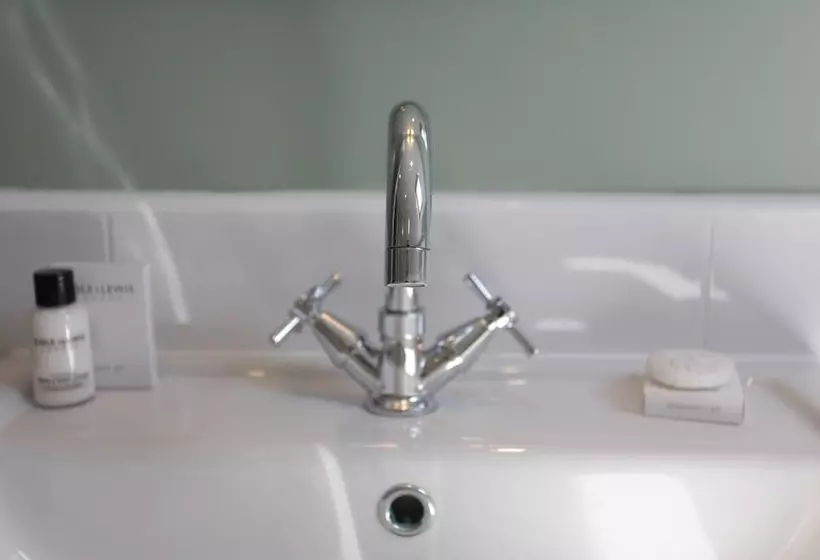 پانسیون Thistlebank Townhouse