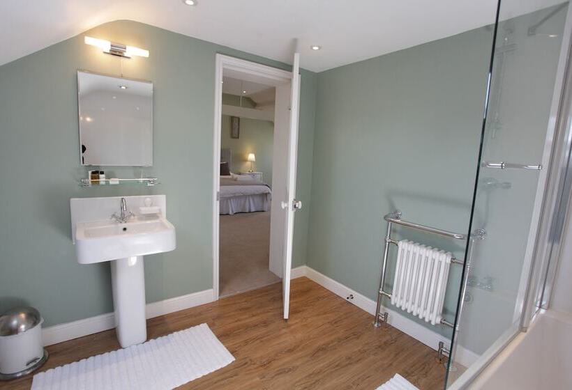 پانسیون Thistlebank Townhouse