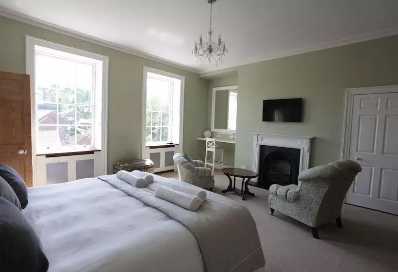 پانسیون Thistlebank Townhouse