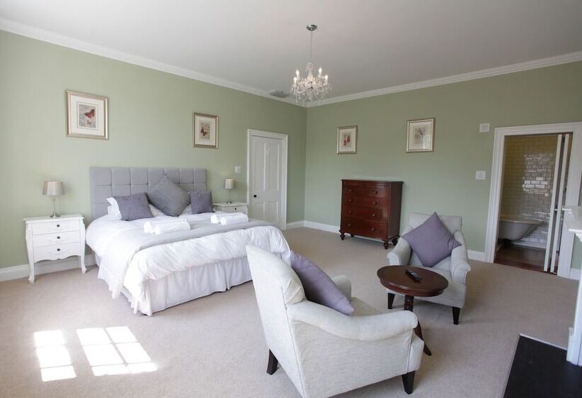 بنسيون Thistlebank Townhouse