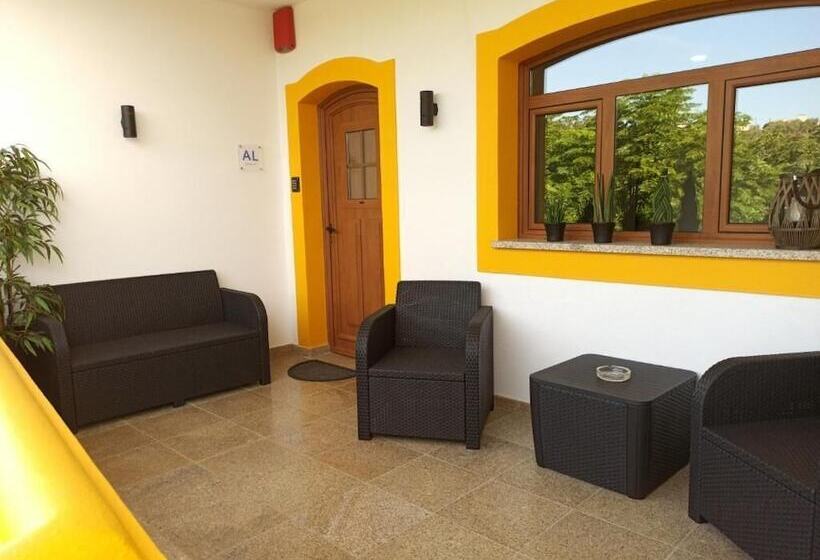 تختخواب و صبحانه Porto D Abrigo Alojamento Local