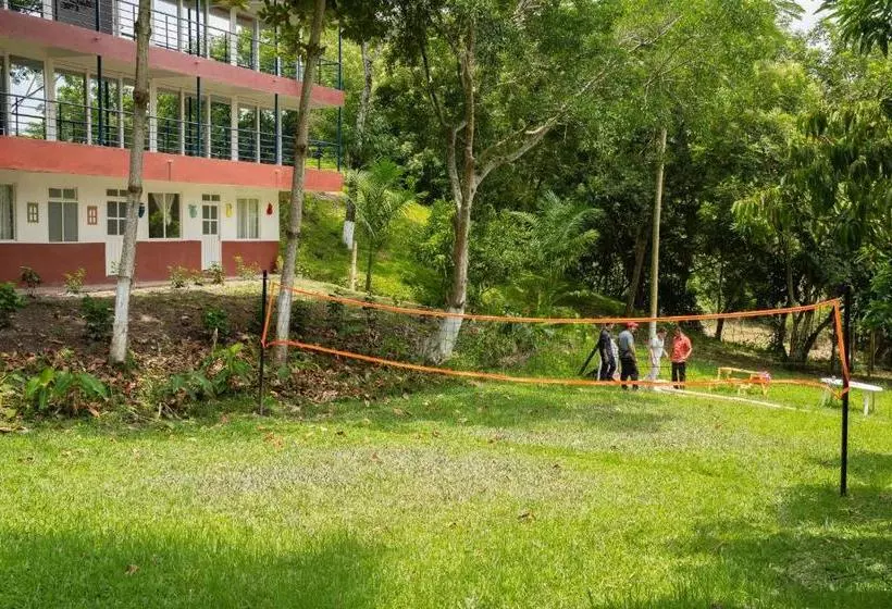 Ikara Hotel Campestre Villeta