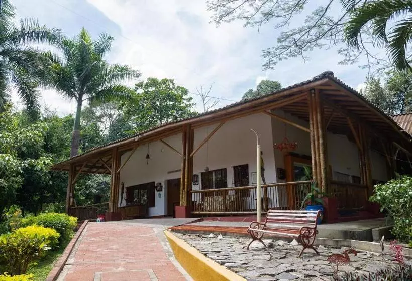 Ikara Hotel Campestre Villeta