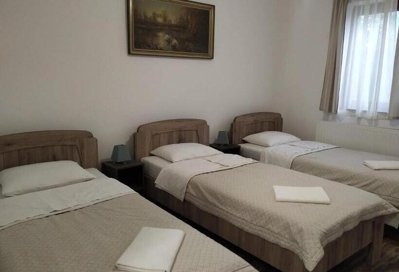 Bed and Breakfast Régi Csárda és Panzió