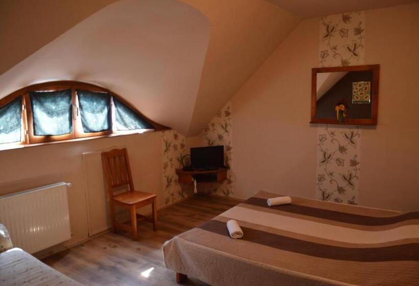 Bed and Breakfast Régi Csárda és Panzió