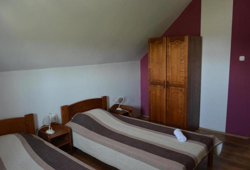 Bed and Breakfast Régi Csárda és Panzió