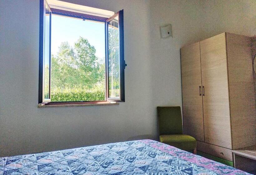 هتل Agriturismo La Casa Del Vecchio Mulino