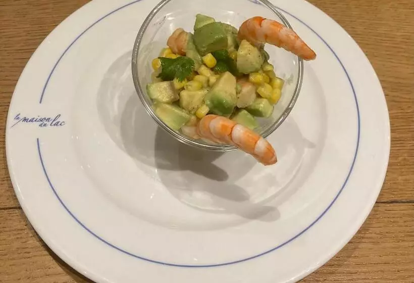 Hotelli La Maison Du Lac