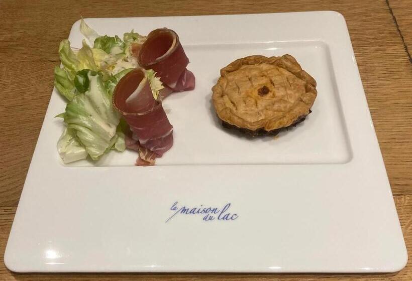 Отель La Maison Du Lac