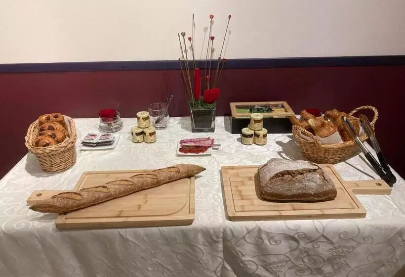 Hotelli La Maison Du Lac