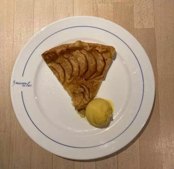 Hotelli La Maison Du Lac